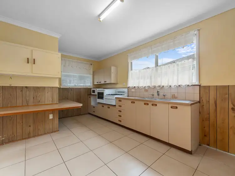 Sixth view of Homely house listing, 15 Davies Street, Bairnsdale VIC 3875