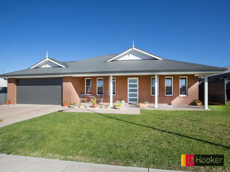 Main view of Homely house listing, 18 Kingham Street, North Tamworth NSW 2340