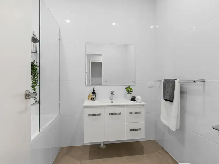 Sixth view of Homely townhouse listing, 4 Birdie Place, Carbrook QLD 4130