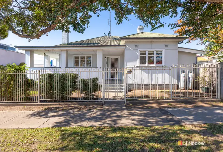 166 Auckland Street, Bega NSW 2550