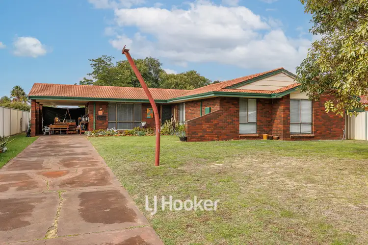 7 Castieau Street, Burekup WA 6227