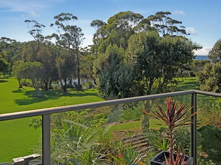 9 Buchan Street, Mollymook NSW 2539