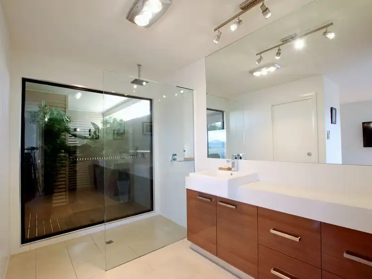 Third view of Homely house listing, 35 Harnham Drive, Bairnsdale VIC 3875