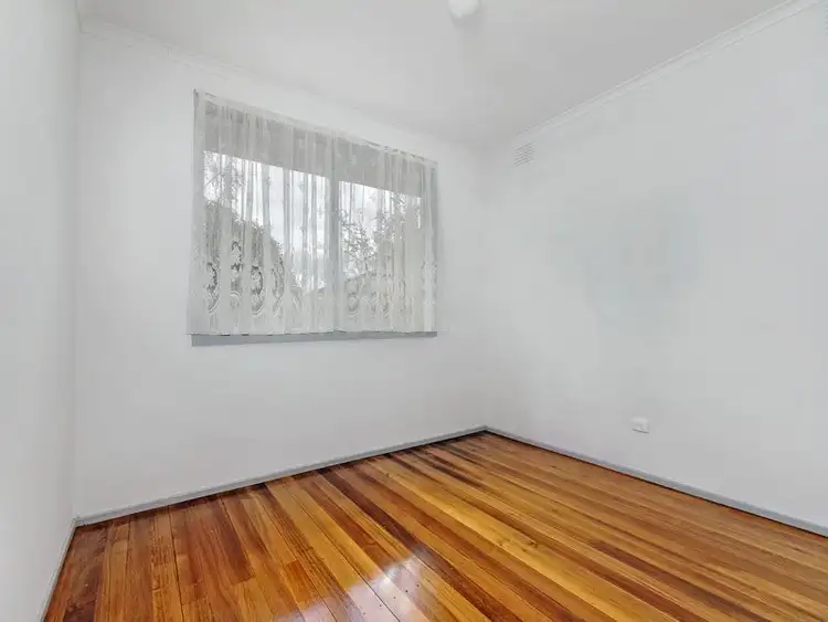 Sixth view of Homely house listing, 17 Silverdale Court, Springvale South VIC 3172