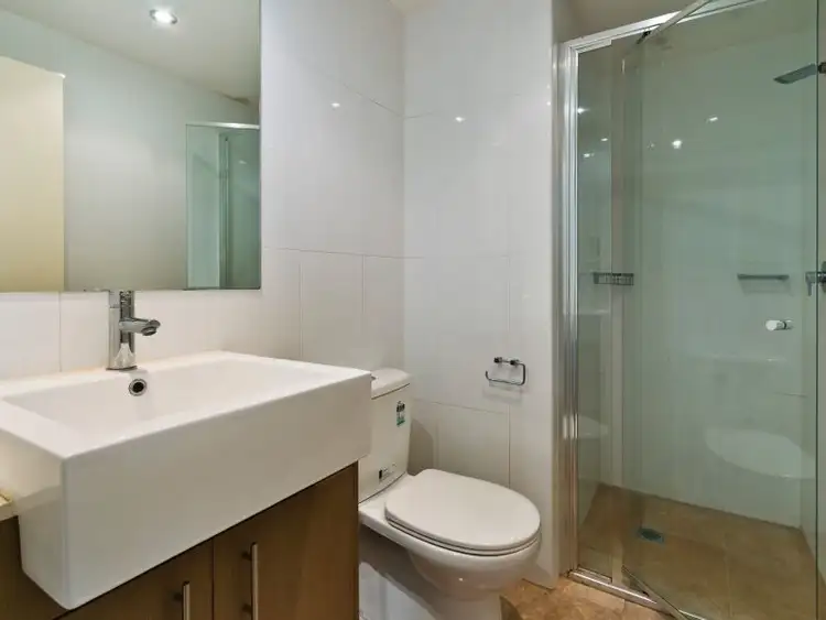 Fifth view of Homely apartment listing, 2 Cunningham St, Sydney NSW 2000