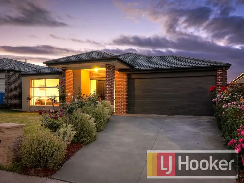Main view of Homely house listing, 174 Mountainview Boulevard, Cranbourne North VIC 3977