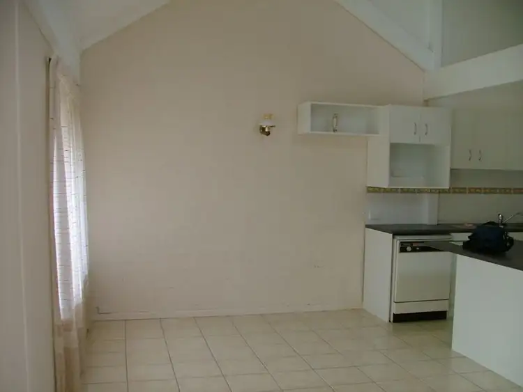 Second view of Homely unit listing, 7/11-15 Yulgibar Close, Kooralbyn QLD 4285