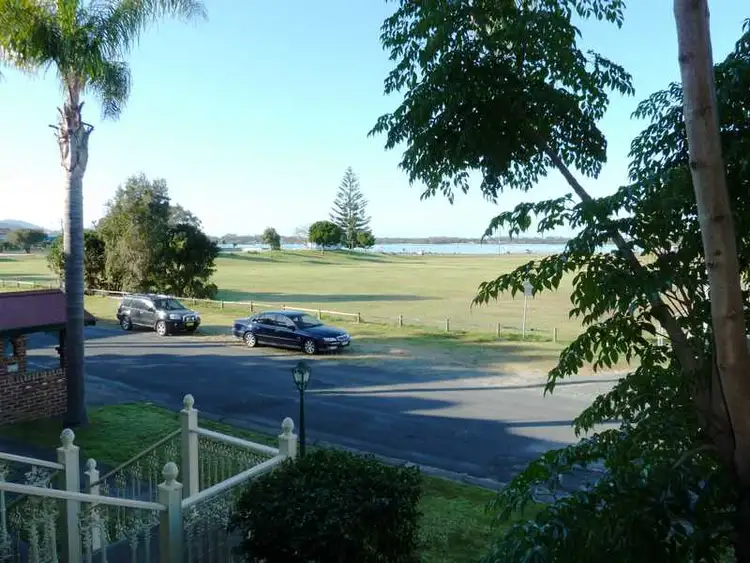 Sixth view of Homely unit listing, 1/1A Recreation Lane, Tuncurry NSW 2428