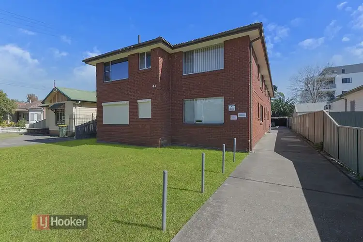 Main view of Homely unit listing, 4/43 Aurelia Street, Toongabbie NSW 2146
