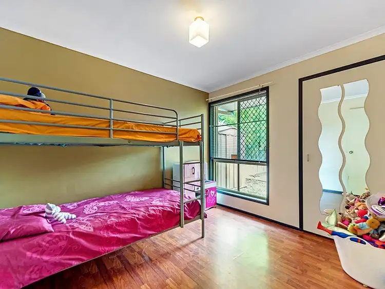 Fifth view of Homely unit listing, Unit 2/20 Orkney Place, Labrador QLD 4215