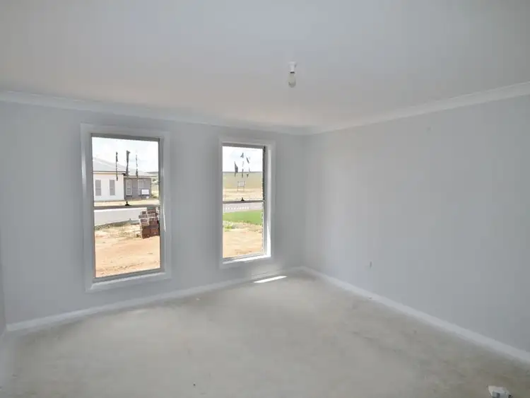 Seventh view of Homely house listing, 38 Mendel Drive, Kelso NSW 2795