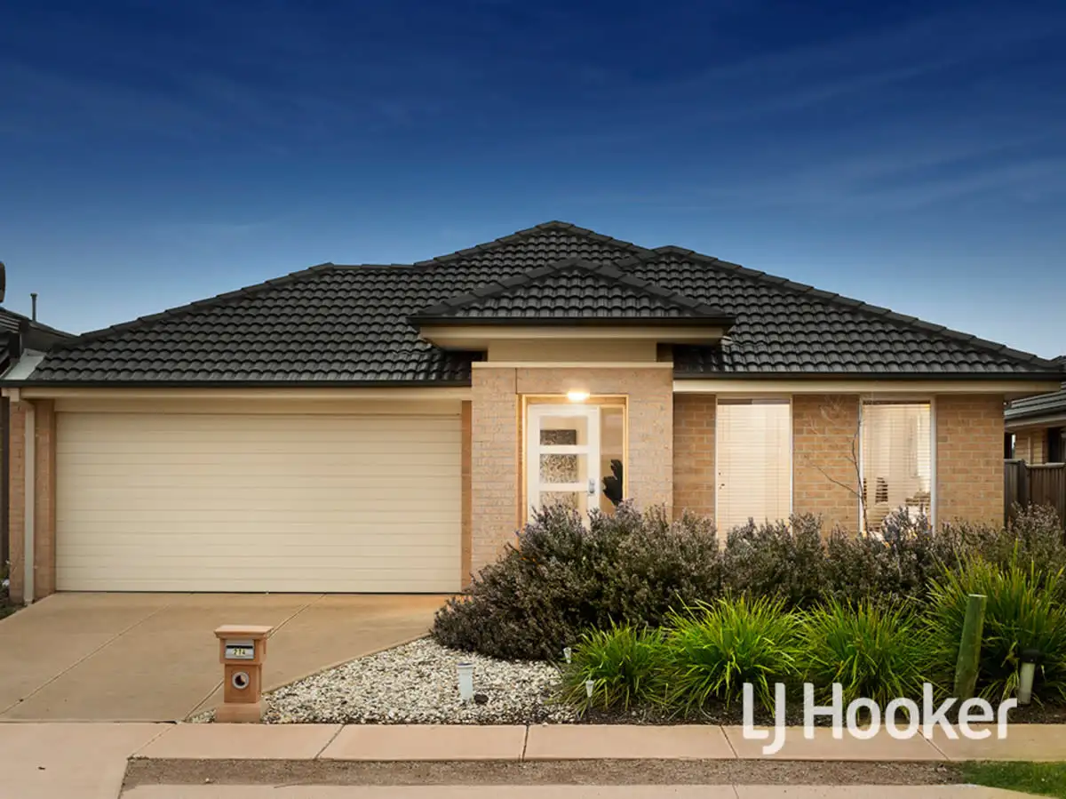 Main view of Homely house listing, 214 Sanctuary Lakes South Boulevard, Sanctuary Lakes VIC 3030