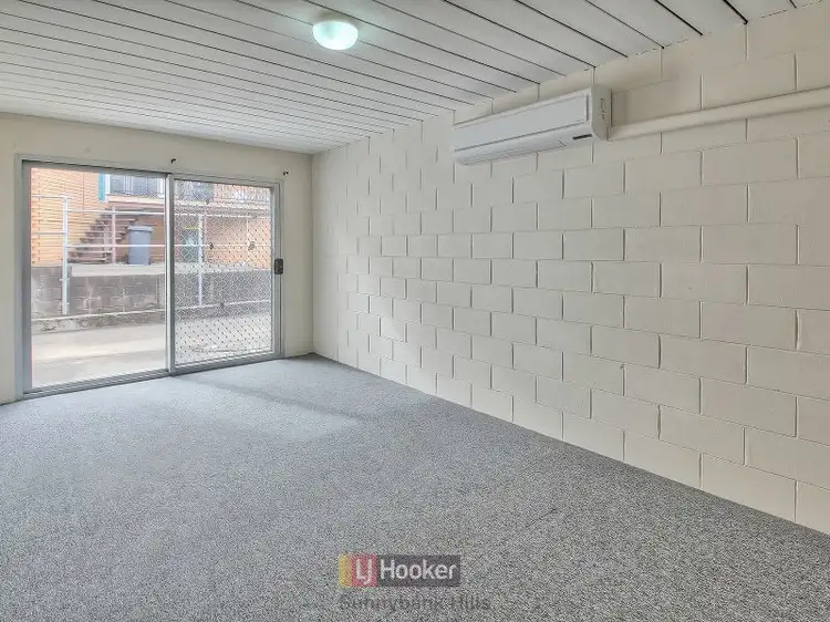 Fifth view of Homely house listing, 2/17 Strathairlie Square, Macgregor QLD 4109