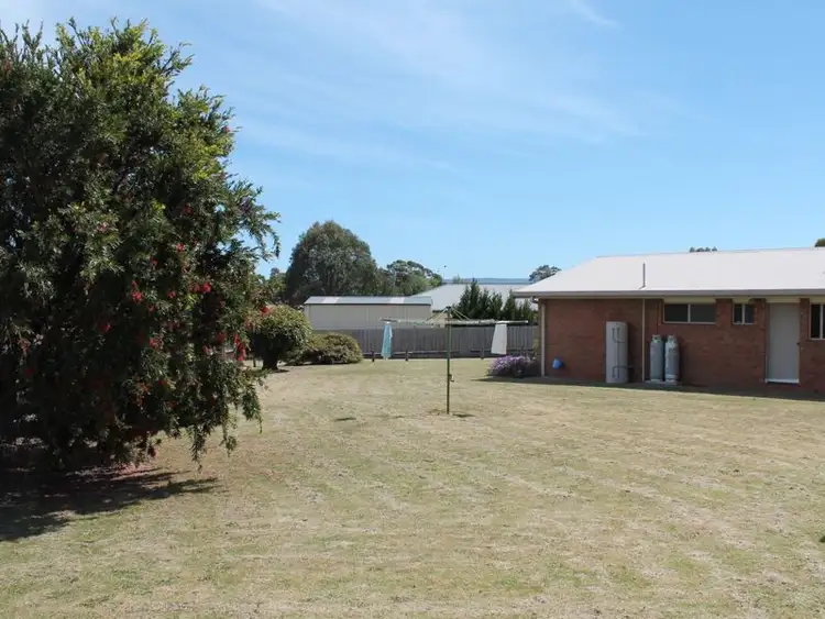 Seventh view of Homely house listing, 8 Moroka Court, Lindenow VIC 3865