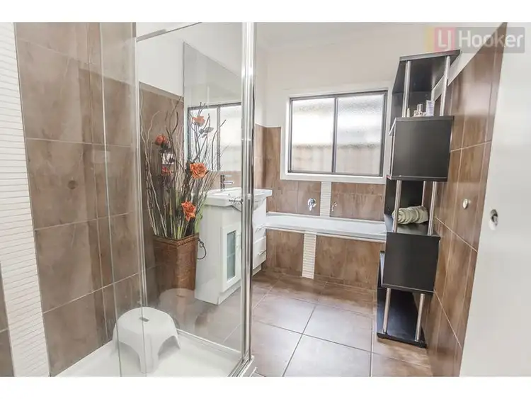 Seventh view of Homely house listing, 15 Blairgowrie Dr, Craigieburn VIC 3064