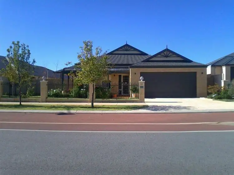 Second view of Homely house listing, 31 Makybe Drive, Baldivis WA 6171