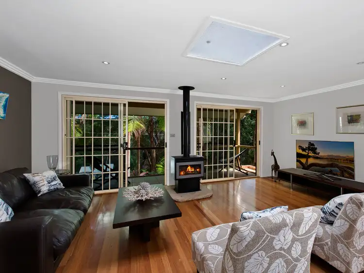 Fifth view of Homely house listing, 189 Copacabana Drive, Copacabana NSW 2251