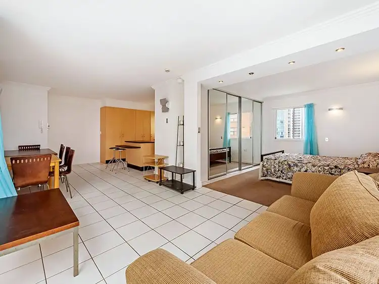 Fourth view of Homely studio listing, 8A/32-34 Hanlan Street, Surfers Paradise QLD 4217