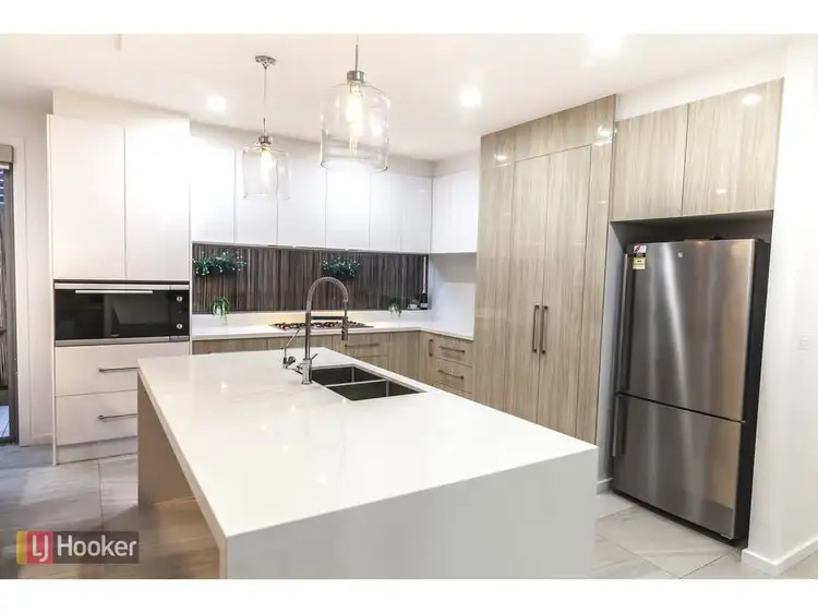 Fourth view of Homely house listing, 24 Peninsula Crescent, Craigieburn VIC 3064