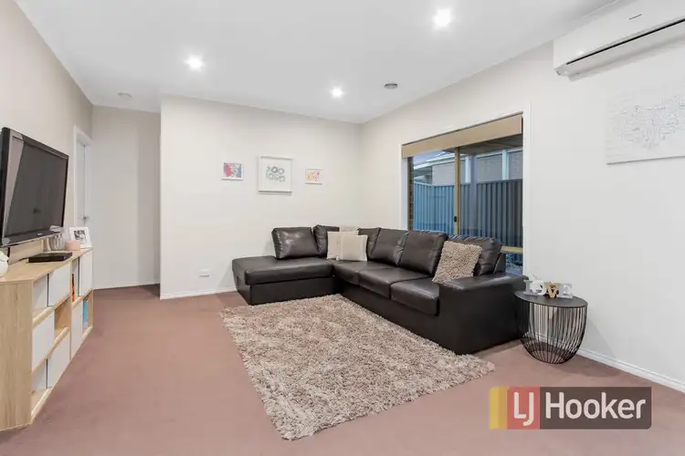 Fourth view of Homely house listing, 5 Perry Court, Pakenham VIC 3810