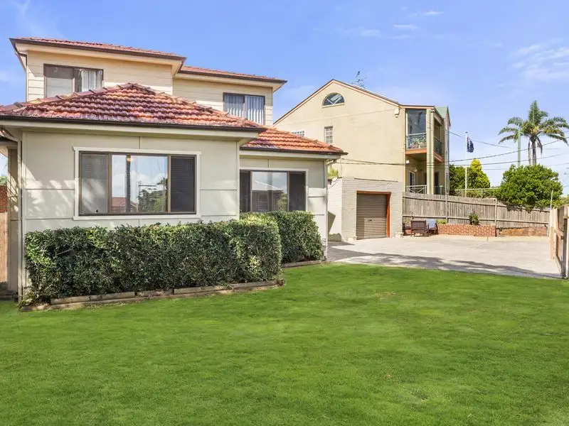 Main view of Homely house listing, 5 Carnegie Circuit, Chifley NSW 2036