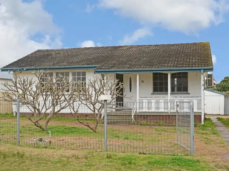 11 Green Hills Avenue, Woodberry NSW 2322