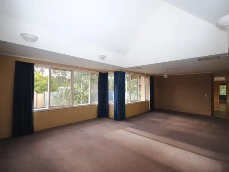 Seventh view of Homely house listing, 7 Wattleview Court, Alexandra VIC 3714