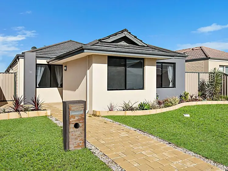 16 Padua Road, Forrestdale WA 6112
