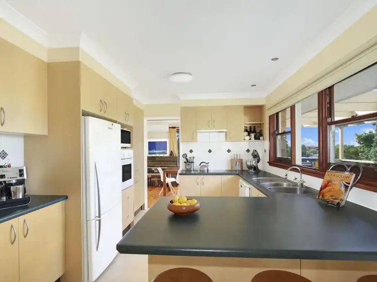 Second view of Homely house listing, 5 Cottonwood Crescent, Figtree NSW 2525