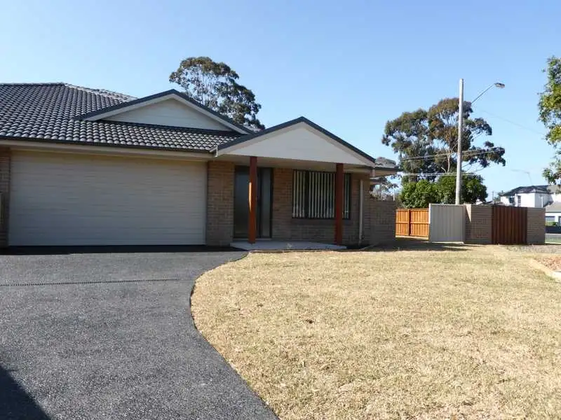 Main view of Homely villa listing, 1A (3) Cedar Grove, Forster NSW 2428