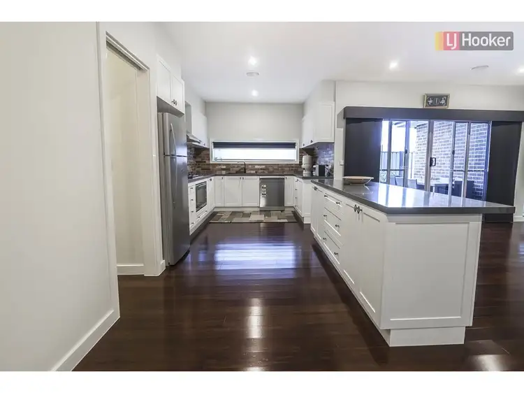 Fifth view of Homely house listing, 14 Rouge Way, Craigieburn VIC 3064