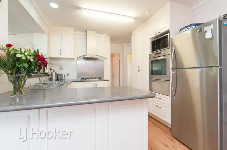 Fifth view of Homely house listing, 33 Brixham Way, Warnbro WA 6169