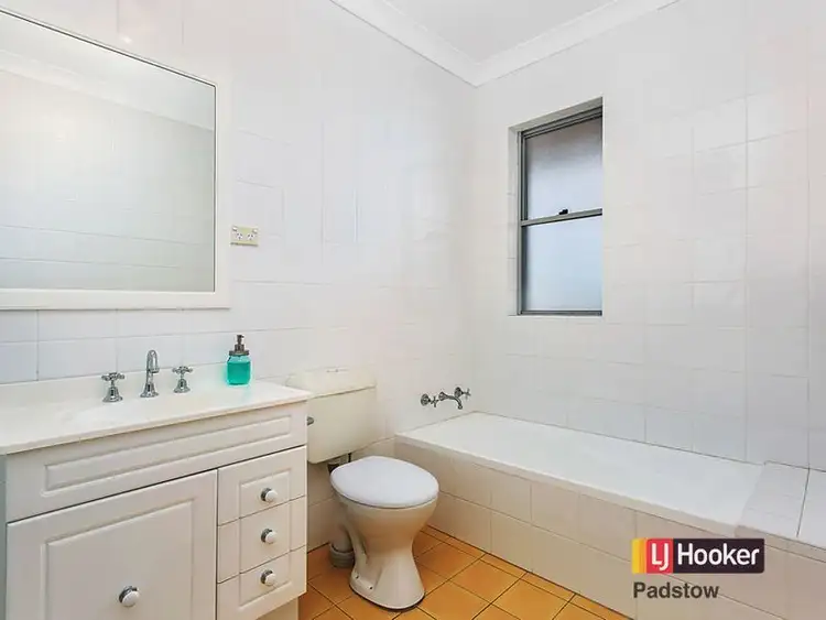 Fifth view of Homely unit listing, 10/2-4 Faraday Road, Padstow NSW 2211