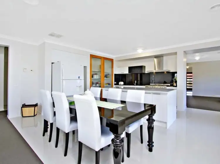 Second view of Homely house listing, 7 Cavallo Crescent, Hidden Valley VIC 3756