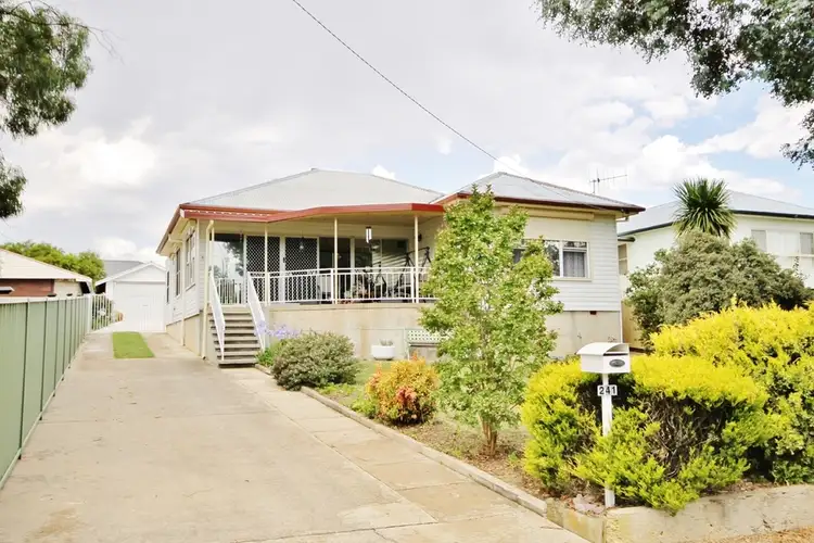 241 Browning Street, Bathurst NSW 2795