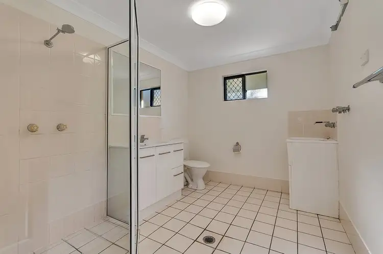 Sixth view of Homely apartment listing, Unit 5/3-9 Stratford Parade, Stratford QLD 4870