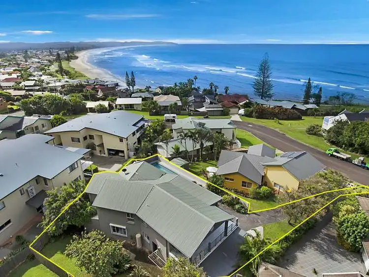 Third view of Homely semi-detached listing, 1/16 Pinnacle Row, Lennox Head NSW 2478