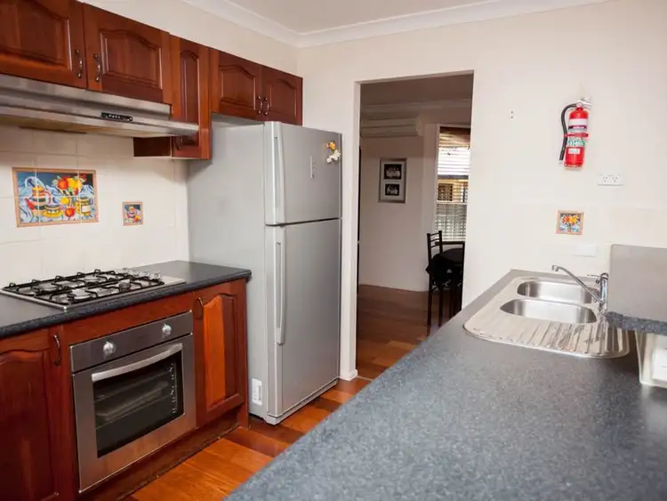 Fifth view of Homely house listing, 9 Bulli Cl, Prestons NSW 2170