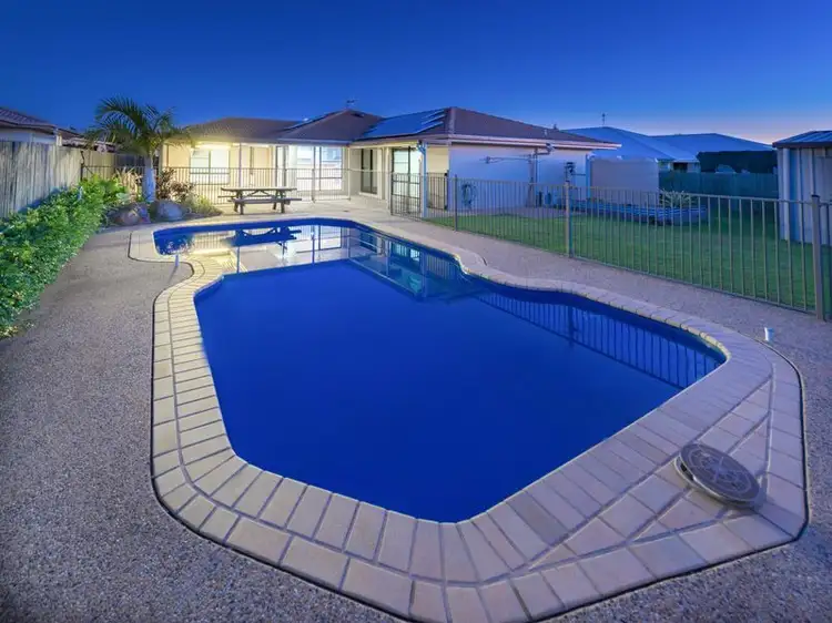 9 Gill Place, Kalkie QLD 4670