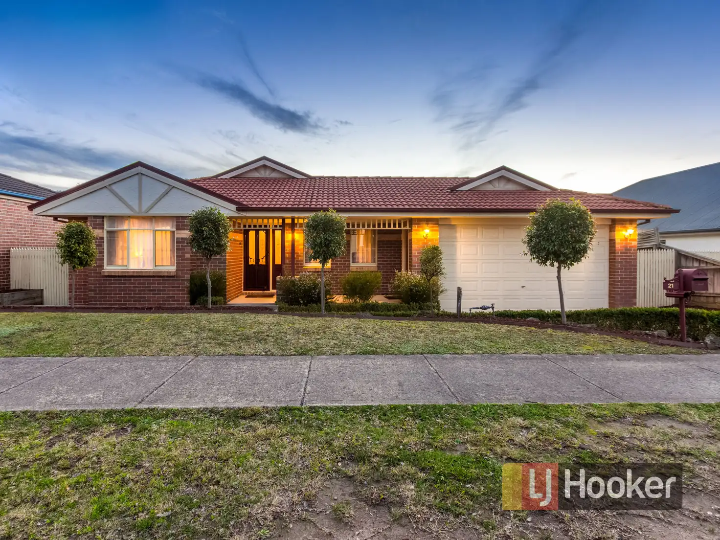 Main view of Homely house listing, 21 Grove Gardens, Berwick VIC 3806