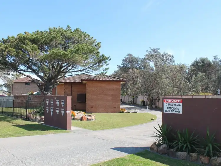 4/142 Hutton Road, The Entrance North NSW 2261