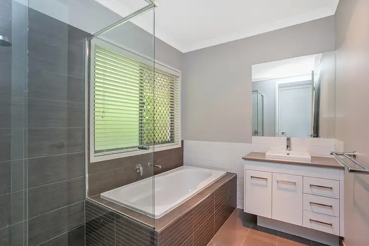 Sixth view of Homely house listing, 5 Rutherford Circuit, Gilston QLD 4211