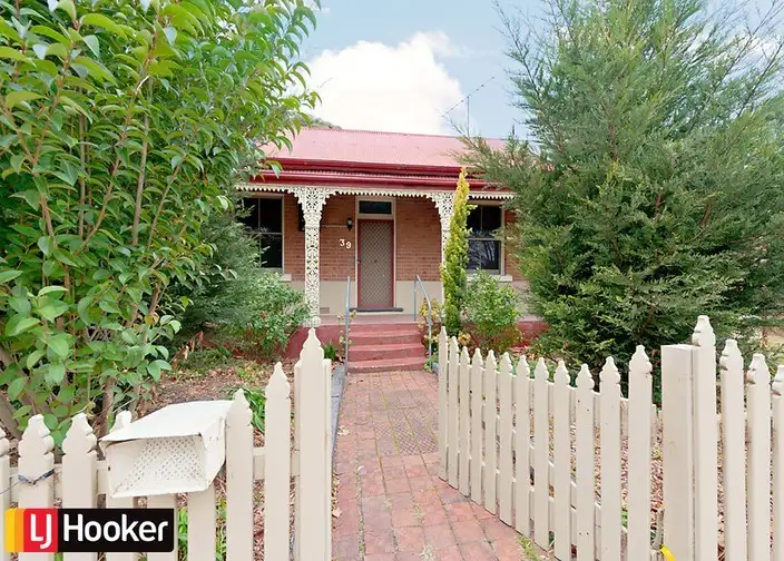 Main view of Homely semi-detached listing, 39 Victoria Street, Goulburn NSW 2580
