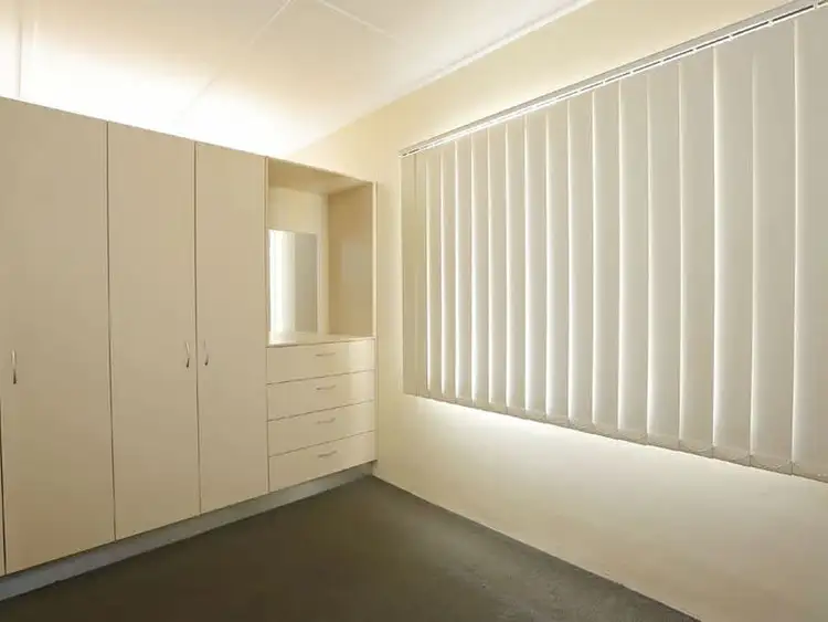 Sixth view of Homely unit listing, Unit 4/176 West Street, Mount Isa QLD 4825