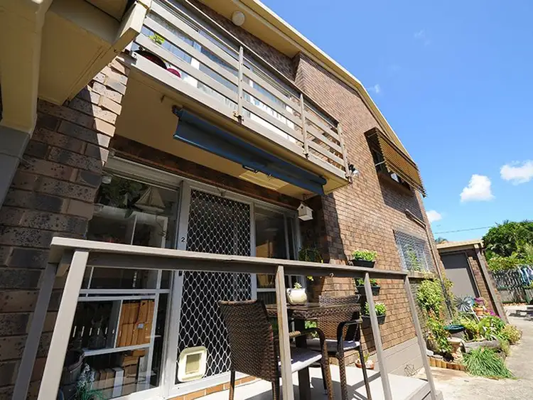 Second view of Homely unit listing, 2 & 3/16 William Street, Alexandra Headland QLD 4572