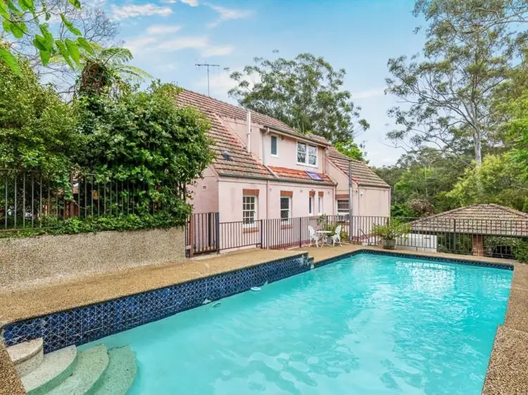 9 Kimbarra Road, Pymble NSW 2073