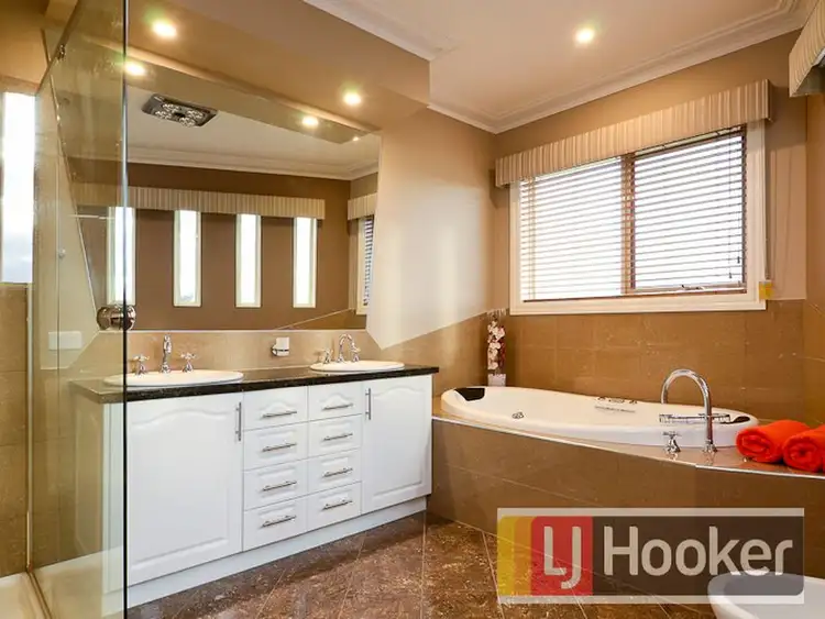 Sixth view of Homely house listing, 15 Wiringa Close, Narre Warren North VIC 3804