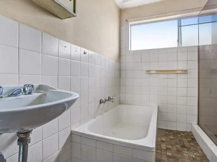 Second view of Homely unit listing, 3/10 Teramby Road, Hamilton NSW 2303