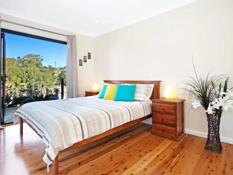 Sixth view of Homely house listing, 10 Stanley Avenue, Farmborough Heights NSW 2526