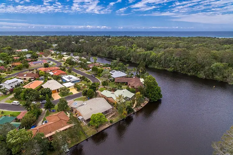 Fifth view of Homely house listing, 24 Natan Court, Ocean Shores NSW 2483